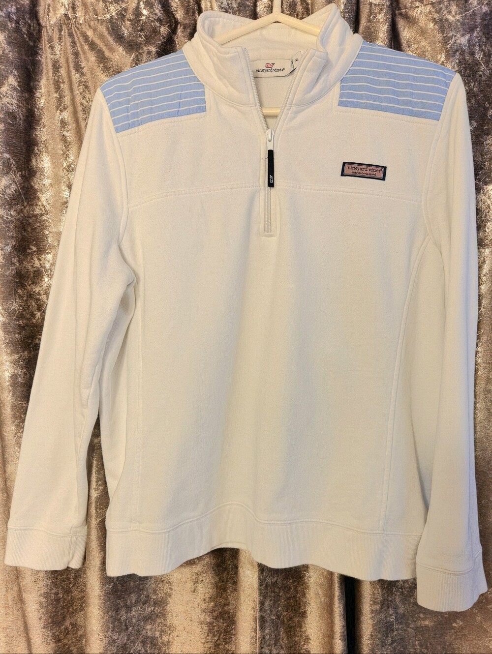Vineyard Vines Women's Cream Quarter-Zip Pullover with Light Blue Accents